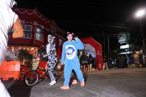 BIB: 3239
                            <button type="button" onclick="openModal(26262898)" class="btn btn-primary btn-sm float-right btn-popup" data-toggle="modal" data-target=".modal-high-quality">
                        <i class="fas fa-shopping-cart"></i> Add to Cart
                    </button>
                                            <button type="button" onclick="isThisMe(26262898, true)" class="btn btn-success btn-sm float-right btn-popup btn-isme hidden" data-toggle="tooltip" data-placement="bottom" title="นี่คือรูปของคุณใช่ไหม คลิกที่นี่เพื่อเอาเข้าอัลบั้ม">
                        <i class="fas fa-plus"></i> Add to album
                    </button>
                    <button type="button" onclick="isThisMe(26262898, false)" class="btn btn-warning btn-sm float-right btn-popup btn-isnotme hidden">
                        <i class="fas fa-ban"></i> Remove from album
                    </button>